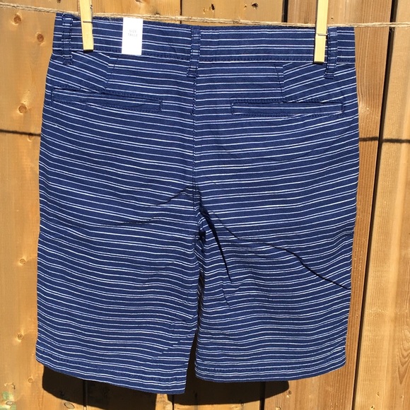 Boys Striped Chino Shorts NWT - Picture 2 of 5